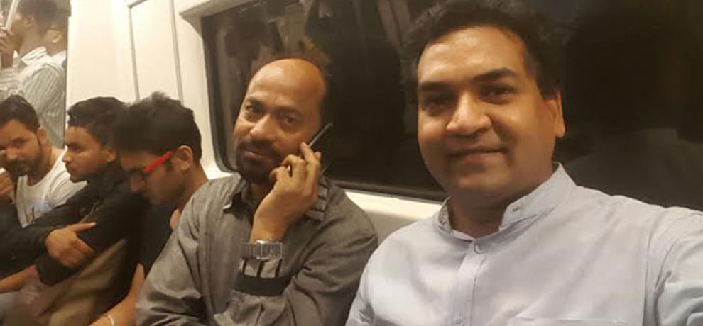 CM reached office by car pooling, Kapil Mishra by metro Sandeep Kumar travel by bus