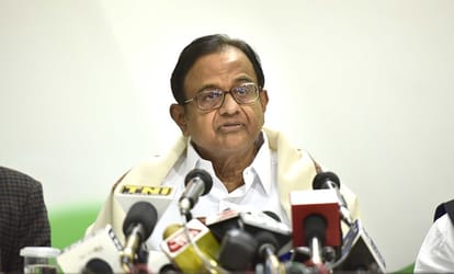 Ishrat jahan encounter: bjp targeted sonia gandhi