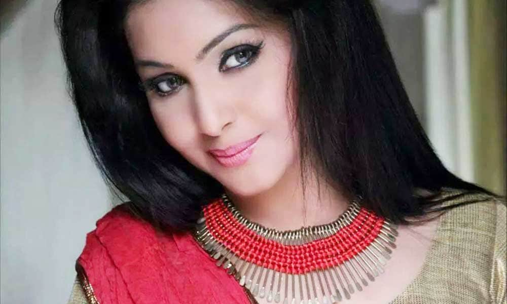 bhabiji ghar par hain actress shubhangi atre shared her yoga photo on International yoga day
