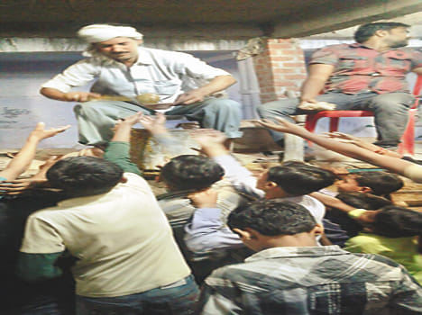 Descended to the shrine of Haji Sharif Jayrin