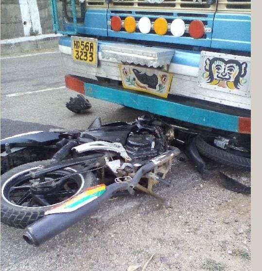 bus-truck accident, student dead