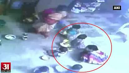 Telangana: Caretaker burning kids with hot spoon caught on cam 