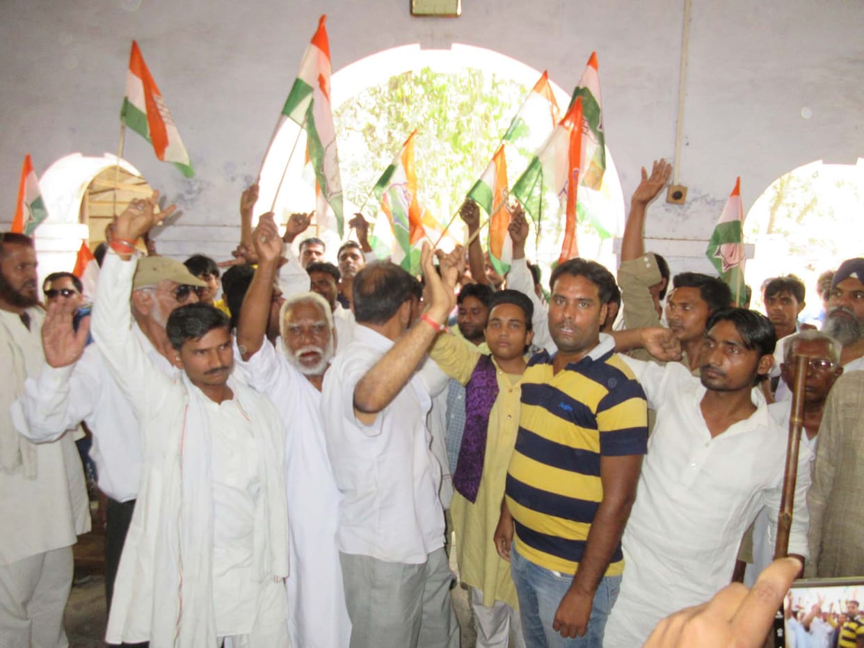 Congressmen Xen irrigation Scope of office, protesting
