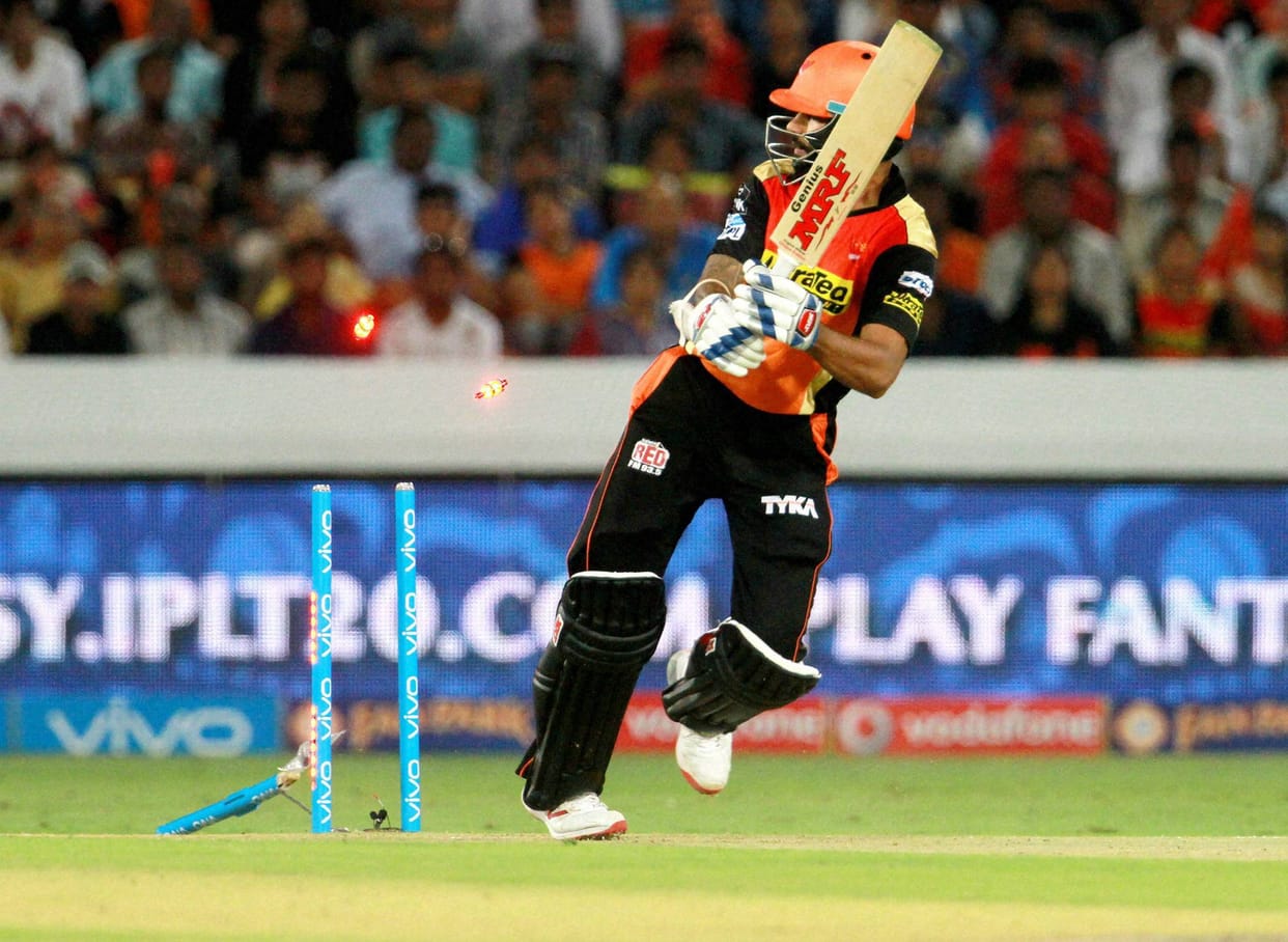sunil gavaskar is not happy for shikhar dhawan performance