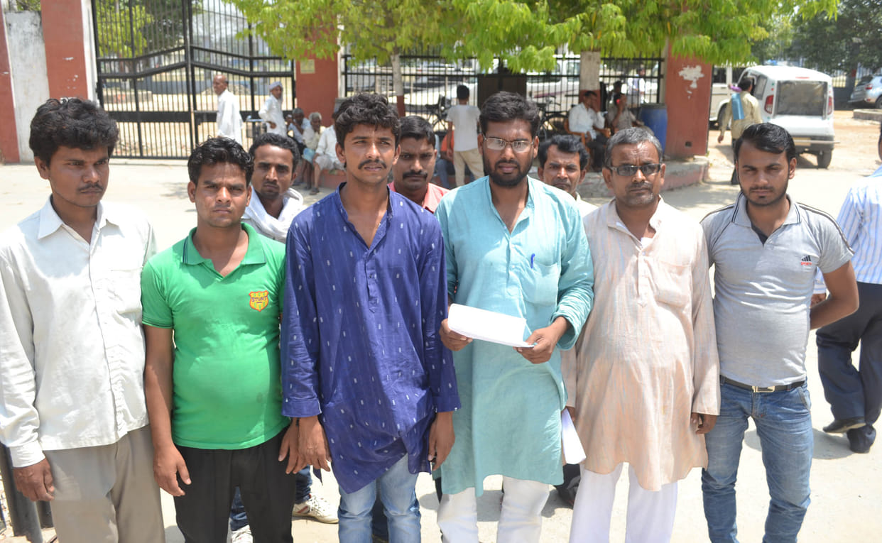 national labour youth congress protesred