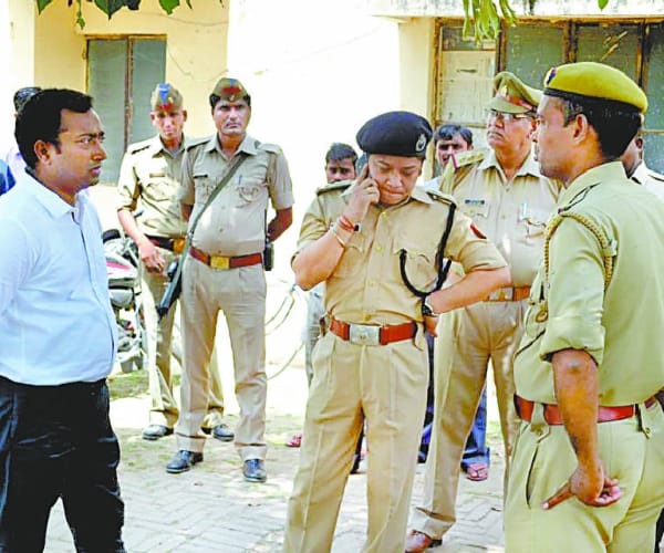 crime branch inspector comitted suicide