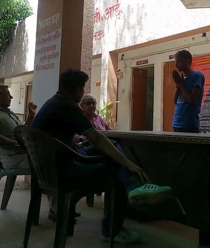 pgi engineer punishes a vehicle driver in front of police