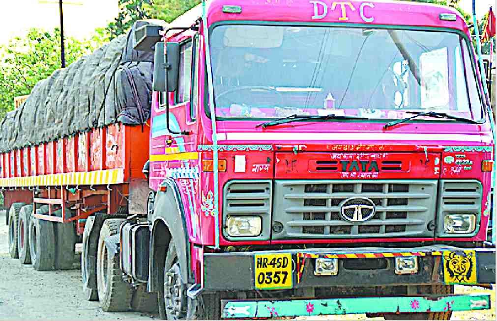Garh Road woman crushed by truck