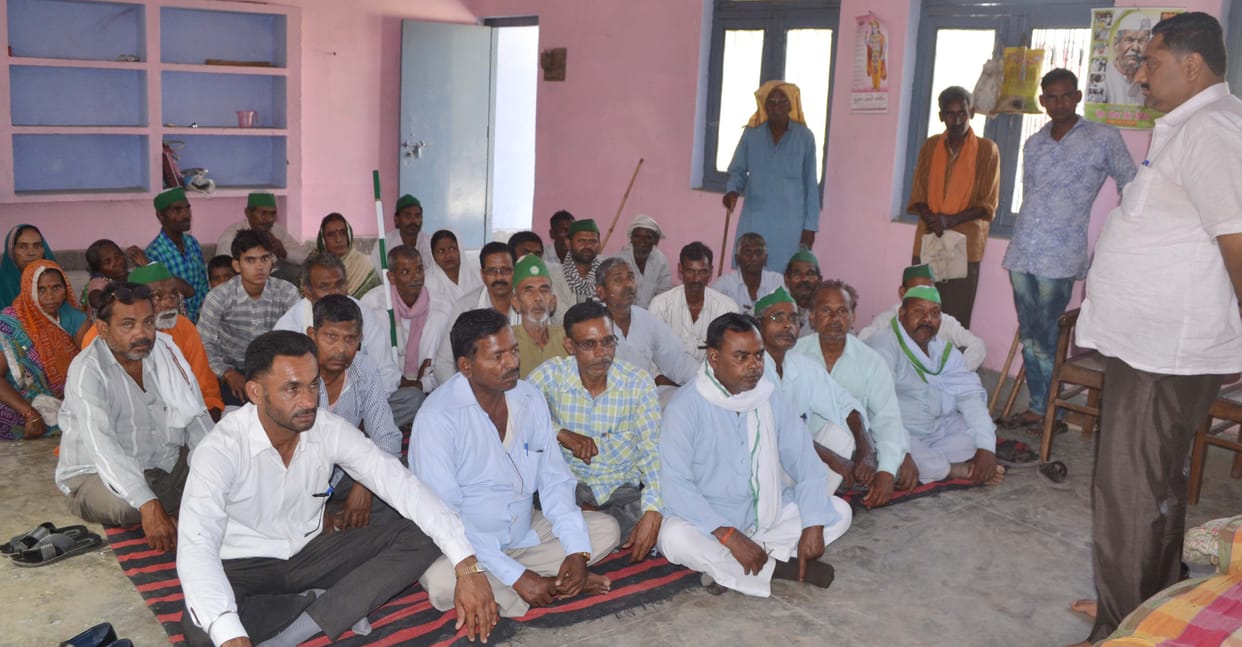 Power and water in the district Dying to farmers
