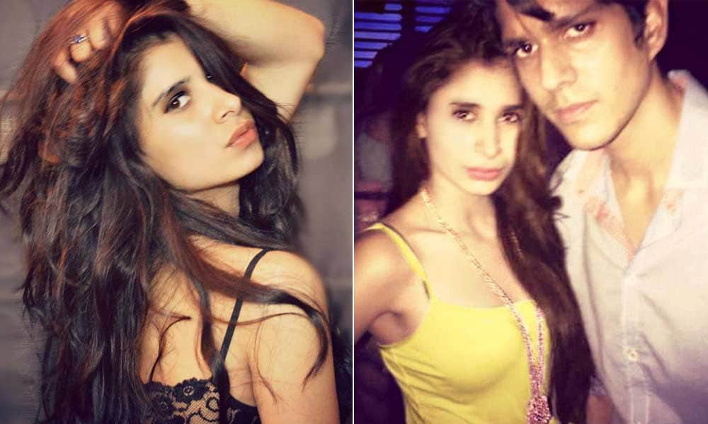 Alia, Sara, Ibrahim and Rabia Becoming waiting for actor and actress