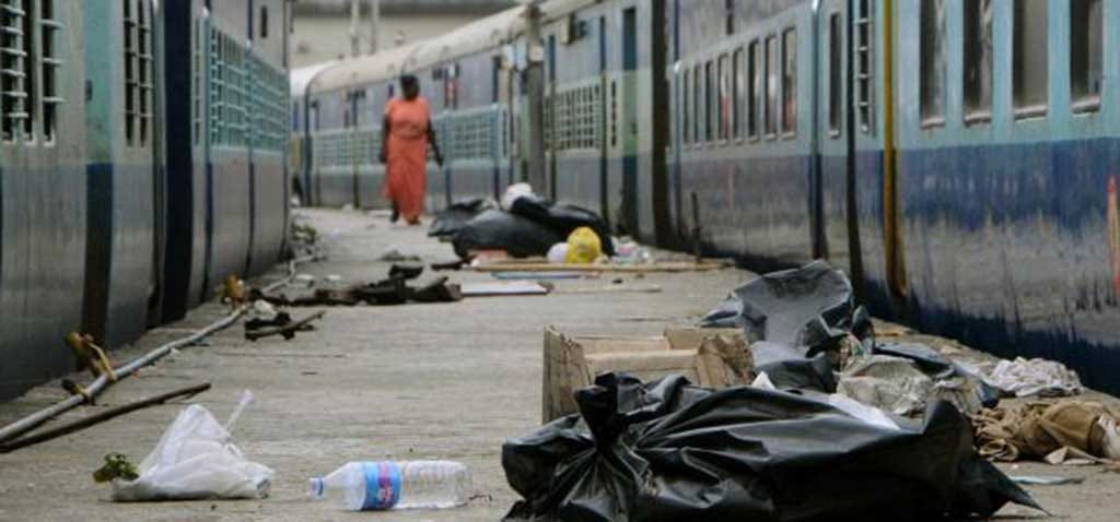  railway station in mairwa