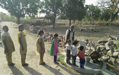 dangerous water crisis in bundelkhand schools