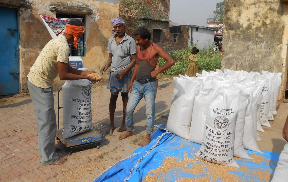 farmers  are unhappy  wheat buying  centrs 