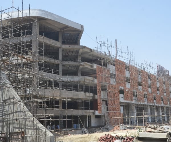  Akhilesh Yadav visits to see progress of his dream projects.