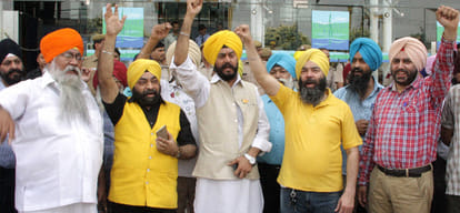 anger against the film 'Santa-Banta', Sikh leaders protest