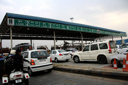toll tax, toll barrier, tol tax barrier, haryana, rohtak toll barrier, haryana toll barrier