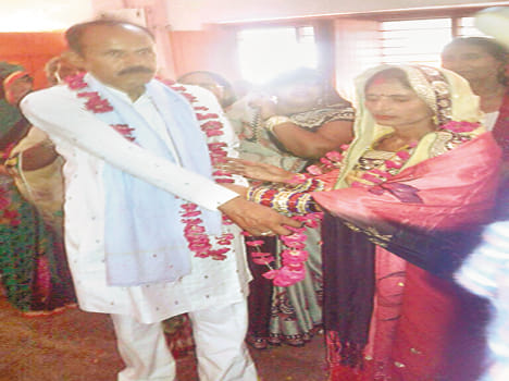 Mr. satguru Ashram widower widow made the spouse