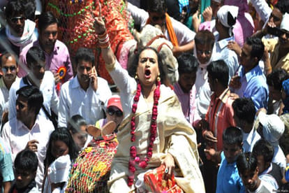 Kumbh 2019 know all facts and myths about transgender