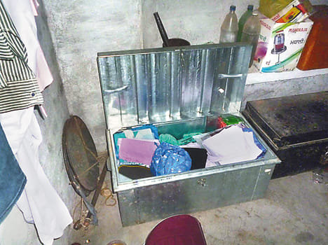 CRPF personnel from the house stealing millions