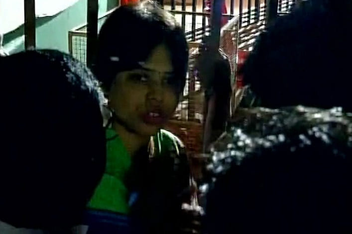 Trupti Desai performs puja at Trimbakeshwar Temple