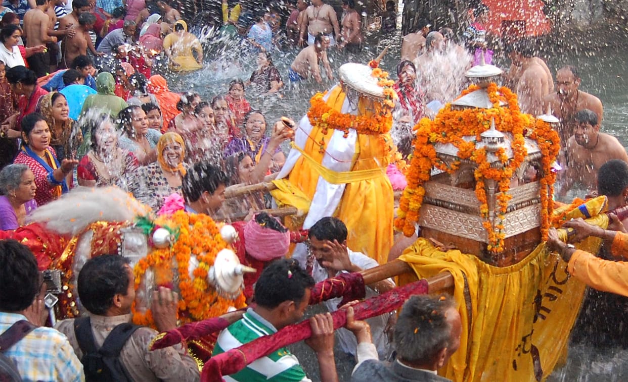 Uttarakhand lockdown: Dev Doli will not take Bath in Ganga river this year
