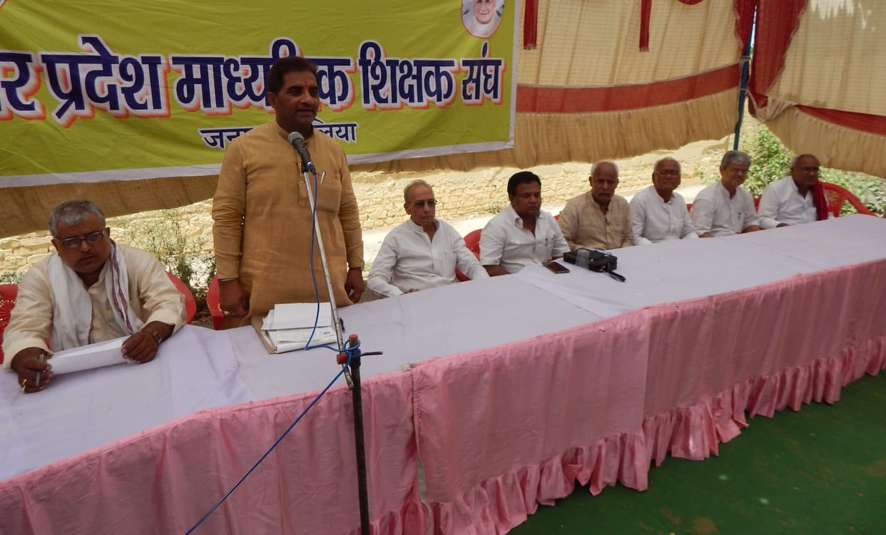 Announced struggle against marketization