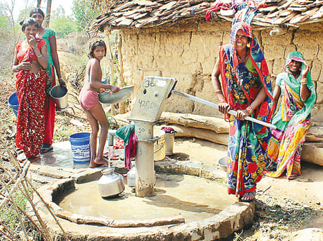 Rs 40 crore sanctioned for 5786 hand pumps