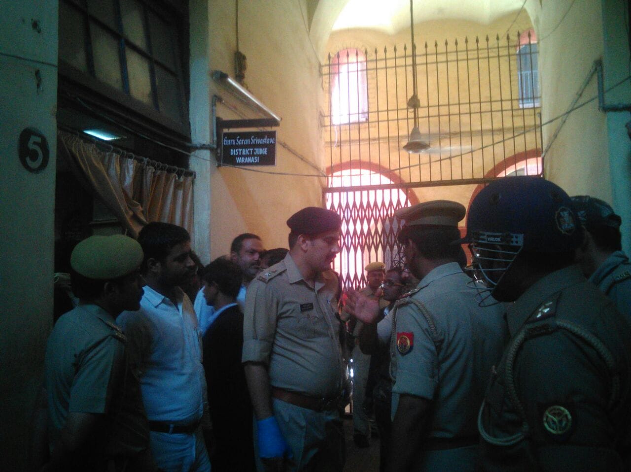 Hand grenade found near Kachahari premise in Varanasi, High alert