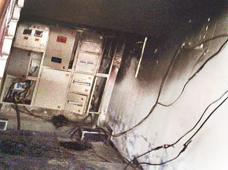 LIC did not extinguish the fire extinguishers