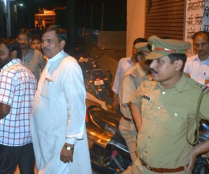A woman died accidently in lucknow.
