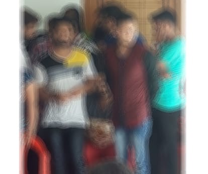 Police raid in zingo club in Lucknow.