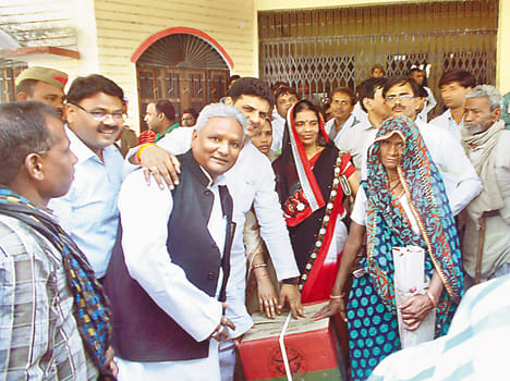 Relief packages distributed to 525 beneficiaries