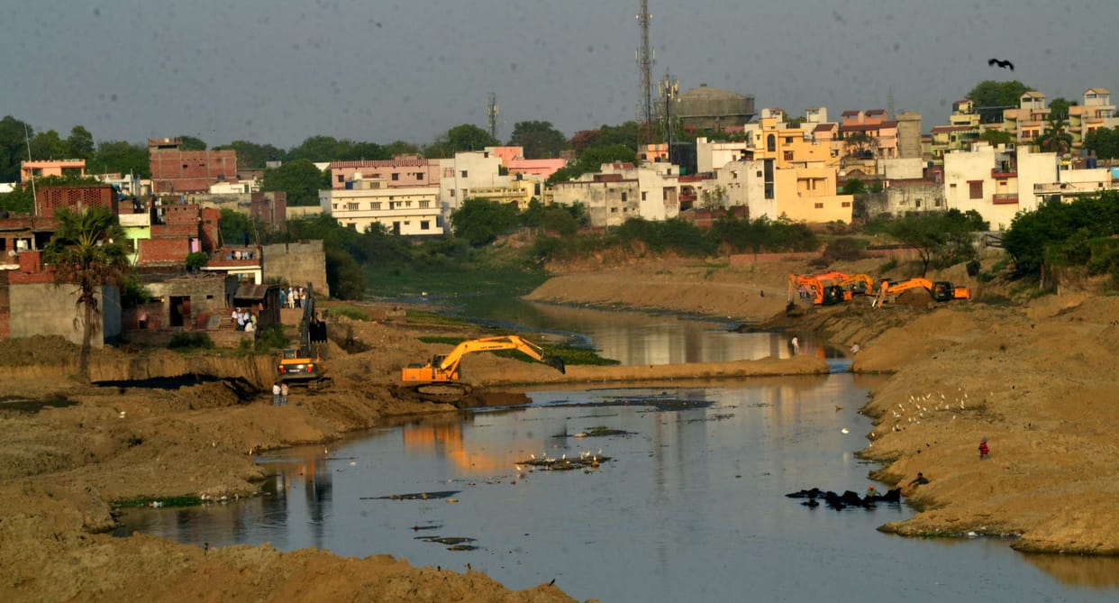 No demolition of illegal construction, strict commissioner