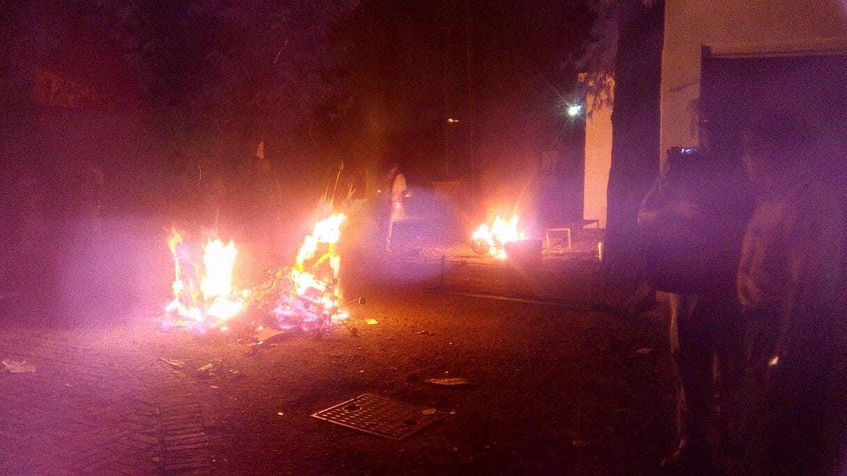 Clash in AMU a student killed in firing.