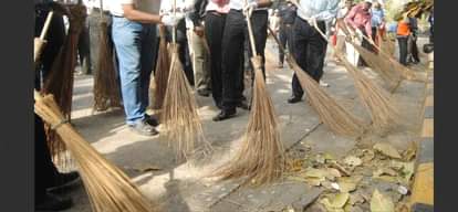 घर के आसपास रखें स्वच्छता