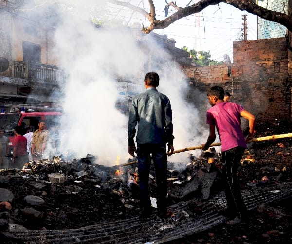 Fire in Aliganj in Lucknow.