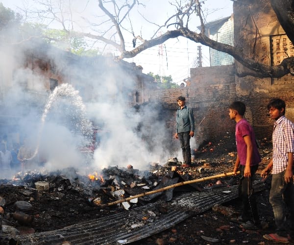 Surrounded by forest fires around Srinagar