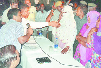 Choupal's wreak chaos in DM