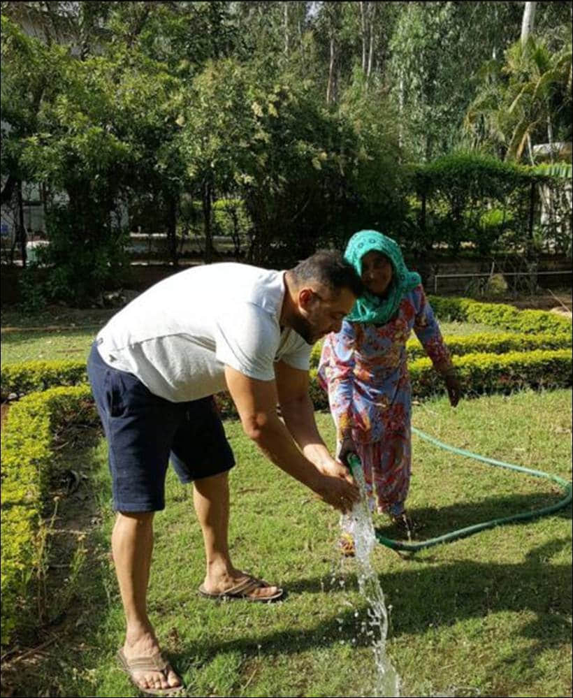 Salman khan spotted with alleged girlfriend Lulia Vantur