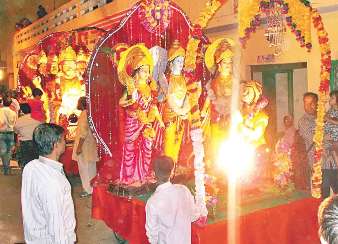 ramji ki nikli sawari