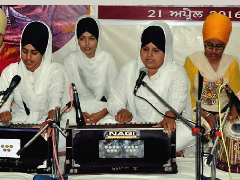 Punjabi University, Patiala, Sunad program, melody, chants, Patiala