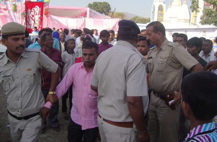 dispute, bride groom friends dispute, pinjore, hmt pinjore, panchkula