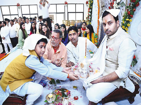 Mulayam's grandson , Rahul boarded Tilak