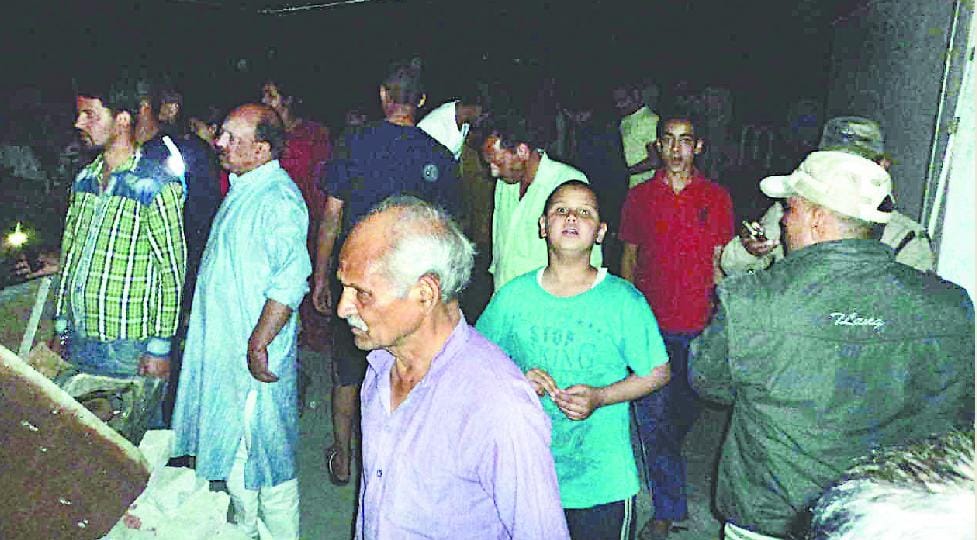 China khan fire in bushes resembled chaos