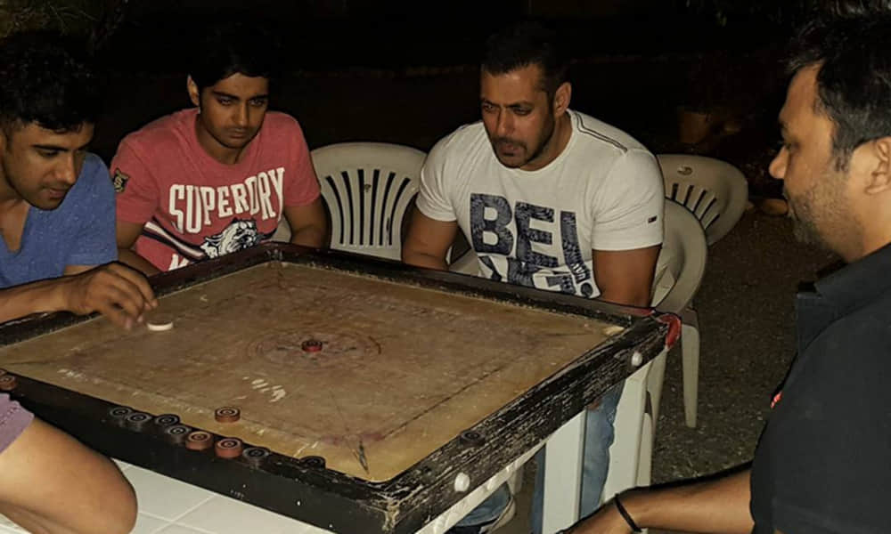 Salman pays no money to Muzaffarnagar's juice wala