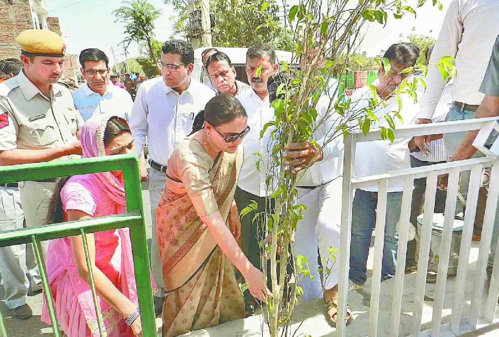 Sirsa News, Hindi News, City View, Administration, DC, Sharandeep Kaur, Sirsa