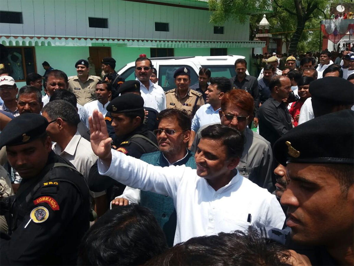 chief minister akhilesh yadav reached sarnath