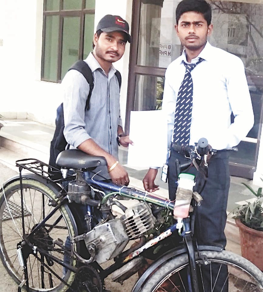 Acaraiti college students created the "Smart Cycle"