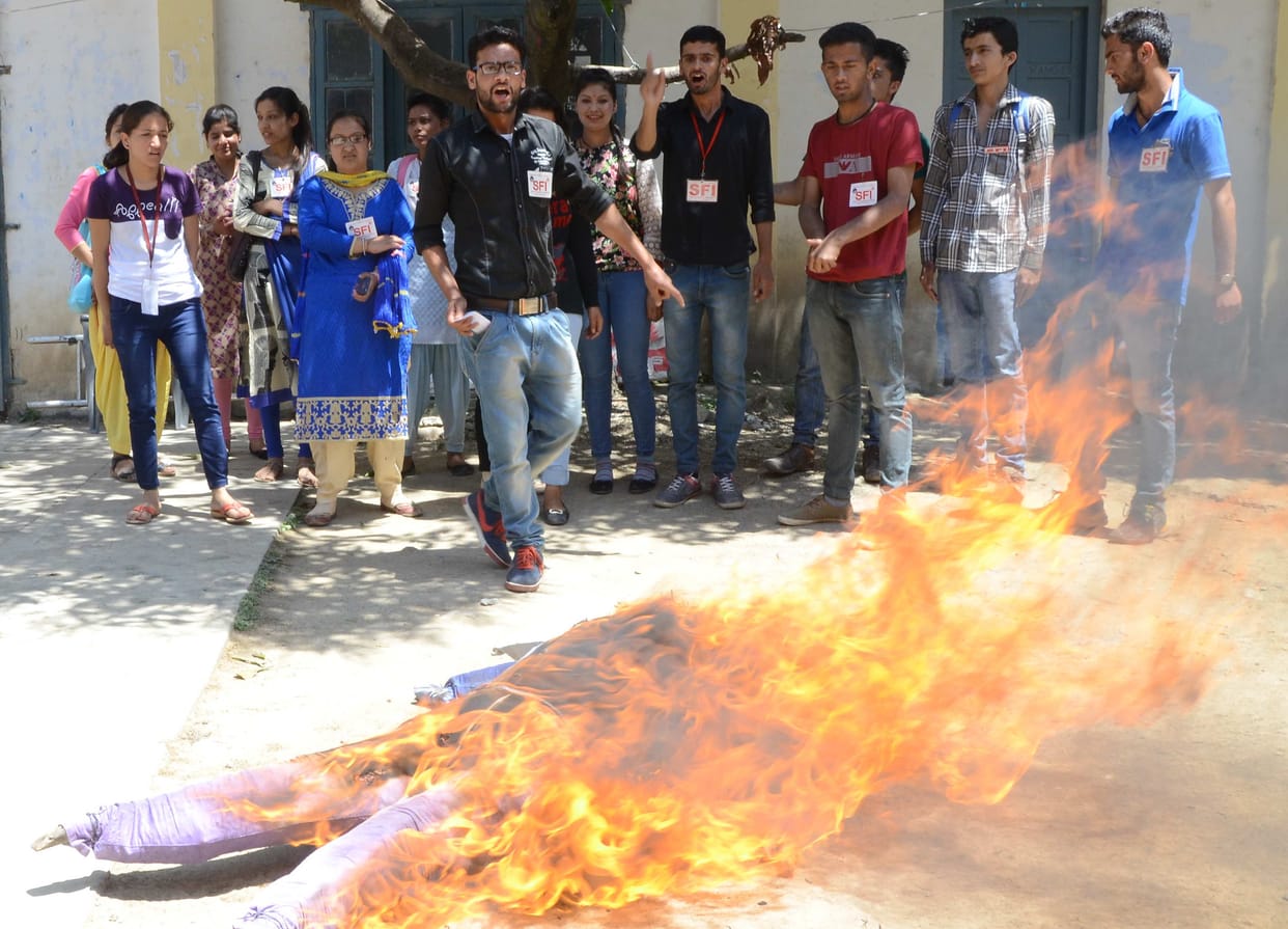 aggitation aganist hp university