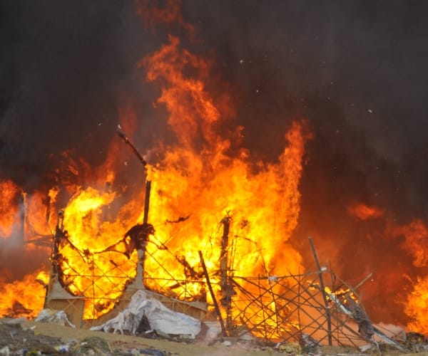 temple of uttarakhand also in danger of fire